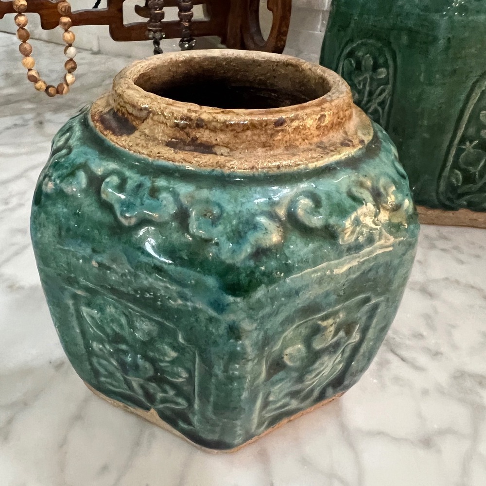 Vintage Chinese Hexagonal Ginger Jar Turquoise Green Glazed Ceramic Floral 4.5"